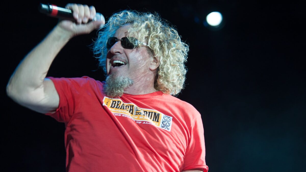« Je suis tellement honoré » : Sammy Hagar va reprendre Flying High Again pour l’adieu historique d’Ozzy Osbourne