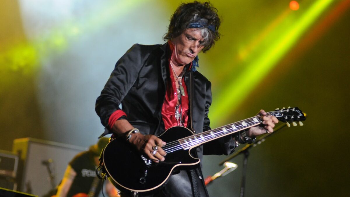 « Ça a été deux ou trois mois vraiment intenses” : Joe Perry (Aerosmith) raconte des sessions bouleversantes avec Steven Tyler