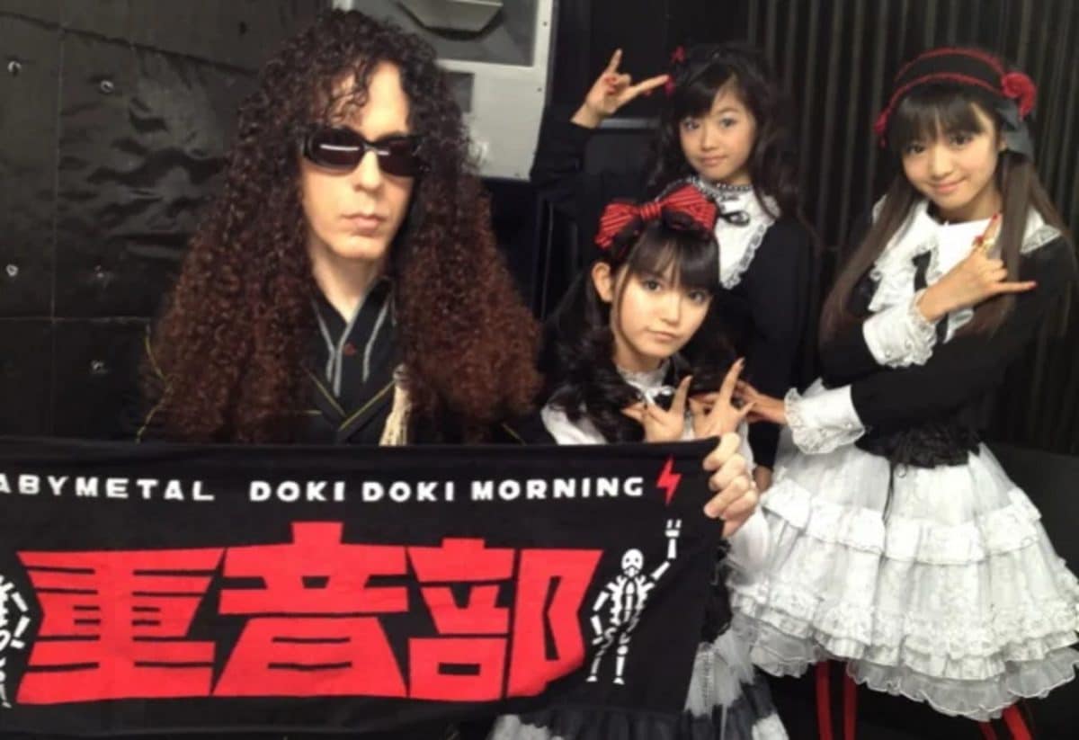 Marty Friedman : Babymetal « a donné au Metal quelques décennies de vie supplémentaires »