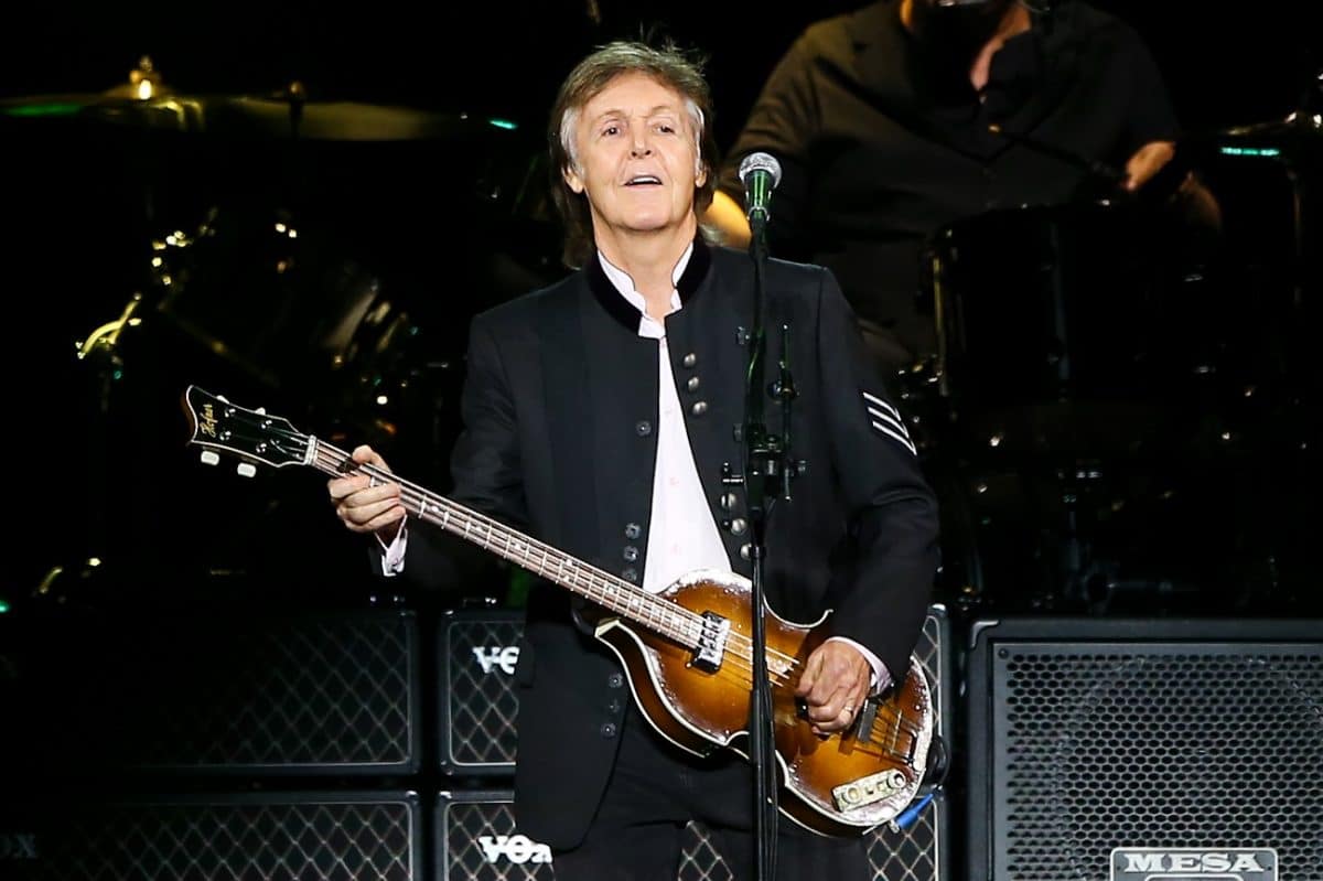 Paul McCartney dit que les Rolling Stones ne sont qu&rsquo;un « groupe de reprises de blues » : « Je ne suis pas sûr que je devrais le dire »