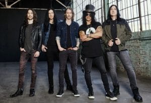 Myles Kennedy affirme que la majorité du nouvel album de Slash a été enregistrée « en 5 jours environ »
