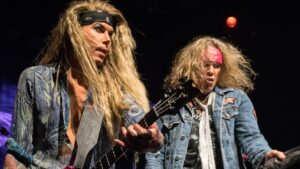 Steel Panther : Michael Starr confirme que le groupe est toujours à la recherche d&rsquo;un nouveau bassiste