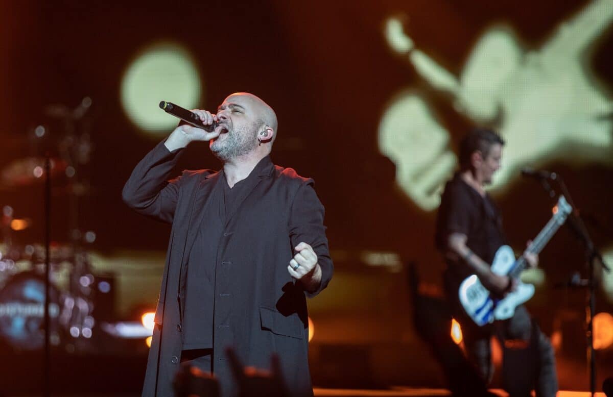 David Draiman annonce que sa tumeur était bénigne et Disturbed met à jour ses anciennes vidéos en 4K sur YouTube