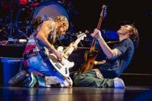 L’ancien guitariste des Red Hot Chili Peppers évite la prison après avoir tué un piéton
