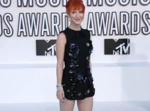 « Je veux qu’ils se sentent mal à l’aise » : Hayley Williams (Paramore) ne veut pas de racistes, sexistes ou transphobes dans ses concerts