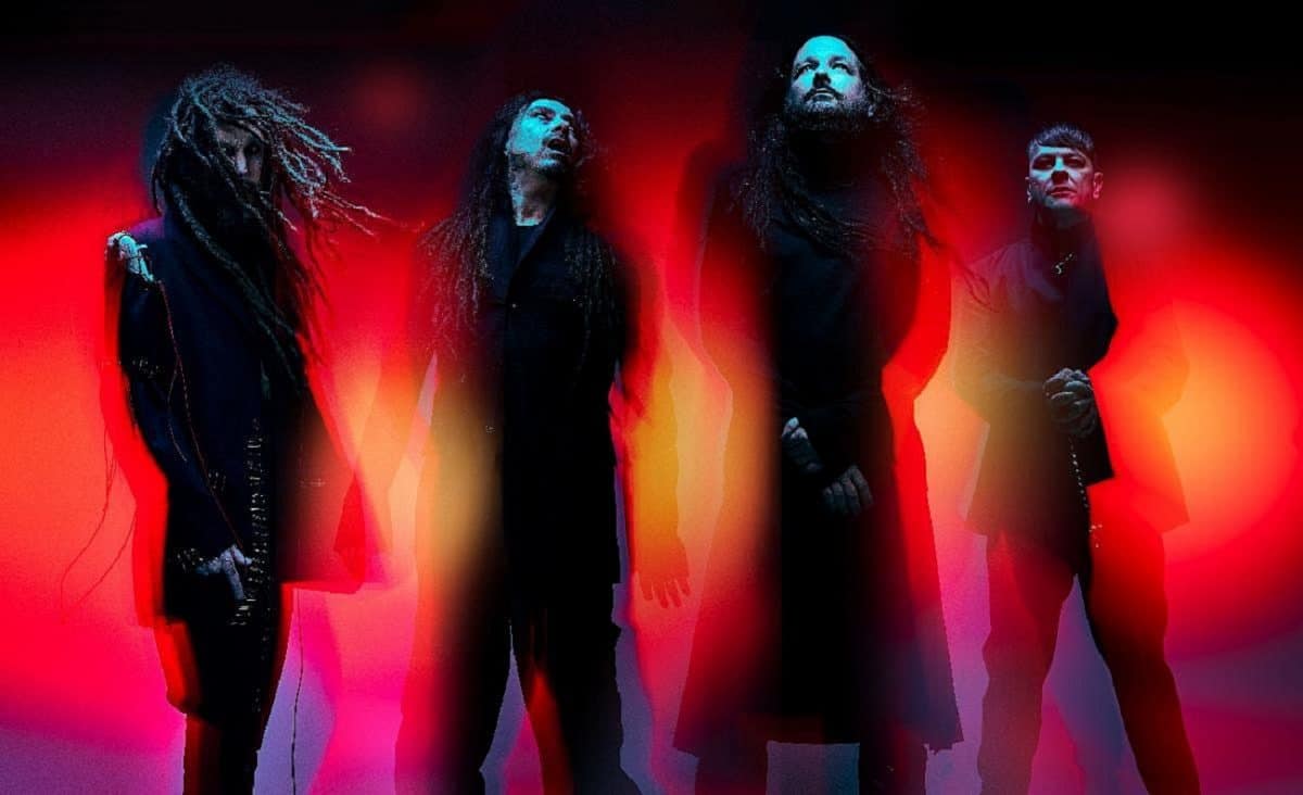 Le guitariste de Korn dit que le groupe est prêt à ce que Fieldy ne revienne jamais : « Nous voulons juste qu&rsquo;il soit heureux »