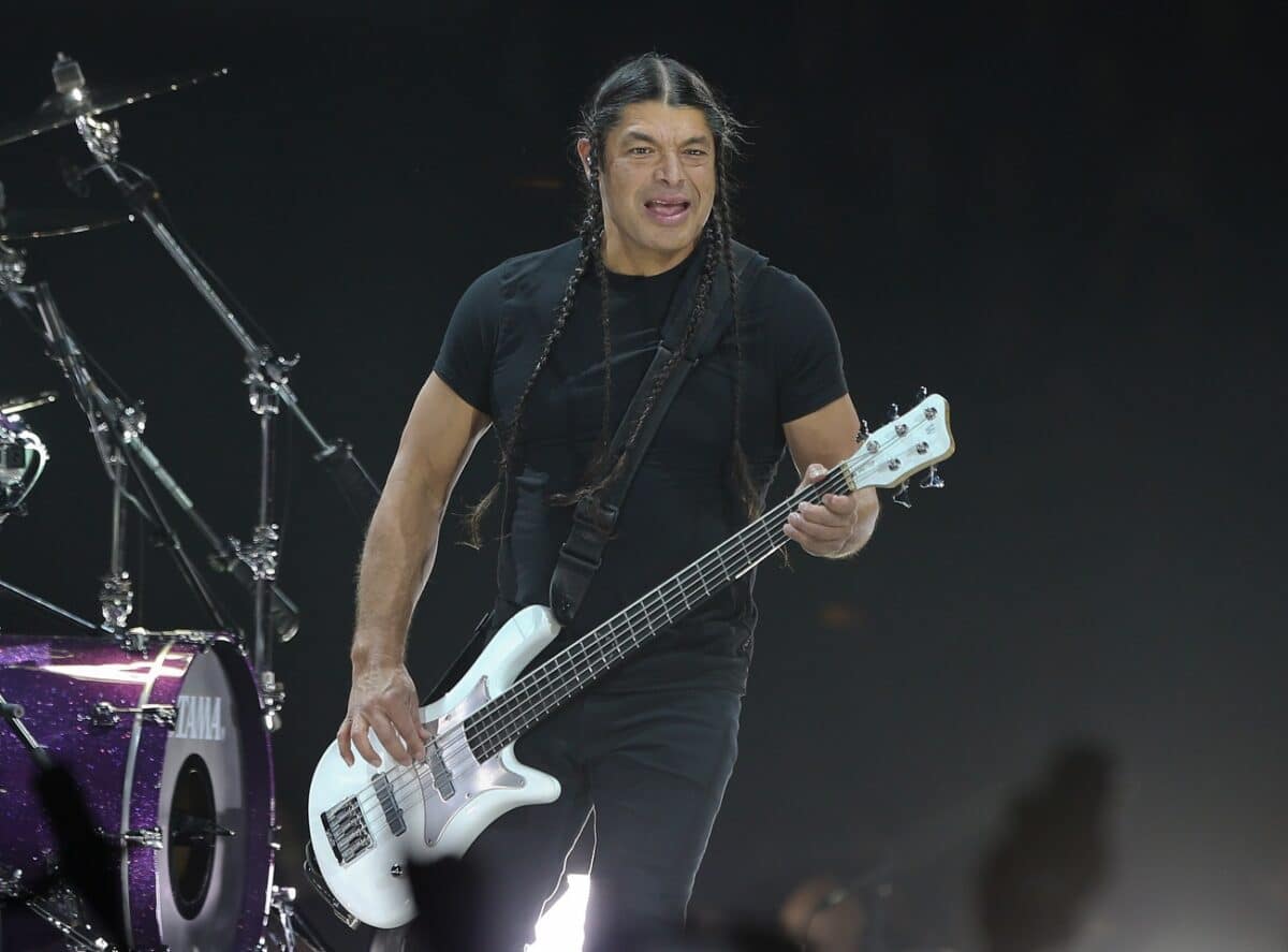 Metallica fête les 20 ans de l&rsquo;arrivée de Robert Trujillo au sein du groupe