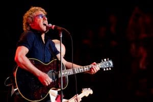 Roger Daltrey, le chanteur des Who, qualifie les Rolling Stones de « groupe de pub médiocre »