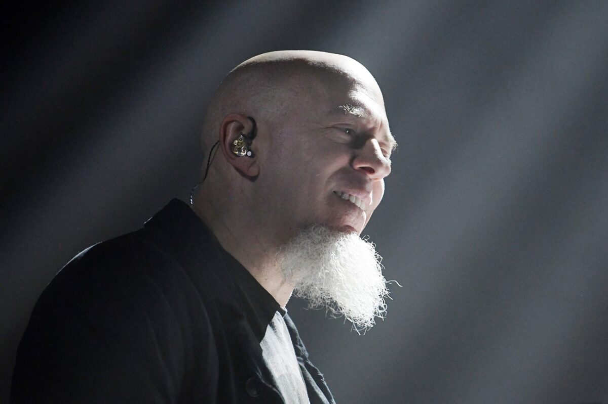Jordan Rudess, de Dream Theater, dévoile le single Embers de son prochain album