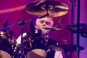 « Nous sommes toujours capables de jouer et de chanter » : Queen pourrait revenir avec de nouvelles chansons, selon Roger Taylor
