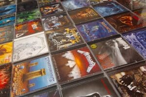 Voici le top 15 des albums qui ont marqué leur genre et qui auront 30 ans en 2022, selon UG