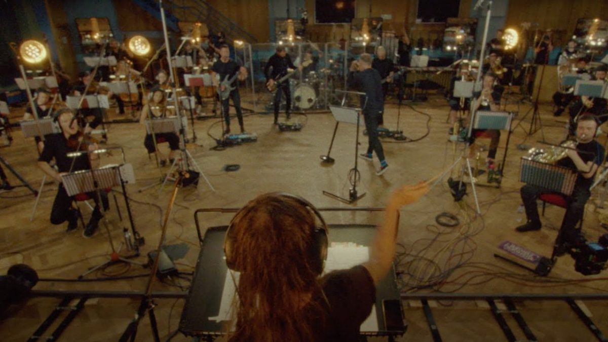 Regardez Architects jouer Impermanence avec un orchestre dans les studios d&rsquo;Abbey Road