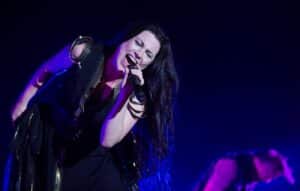 Afterlife n&rsquo;est que « la première des nombreuses » nouvelles chansons à venir : Evanescence travaille sur un nouvel album