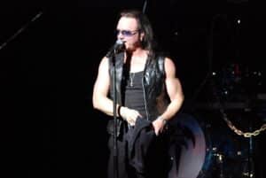Geoff Tate affirme que la « formation classique » de Queensrÿche s&rsquo;est vu offrir une somme d&rsquo;argent « exorbitante » pour faire une tournée de réunification