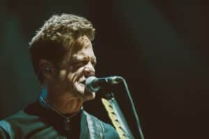 “Je m’en suis sorti” : Jason Newsted (ex-Metallica) brise le silence sur son cancer