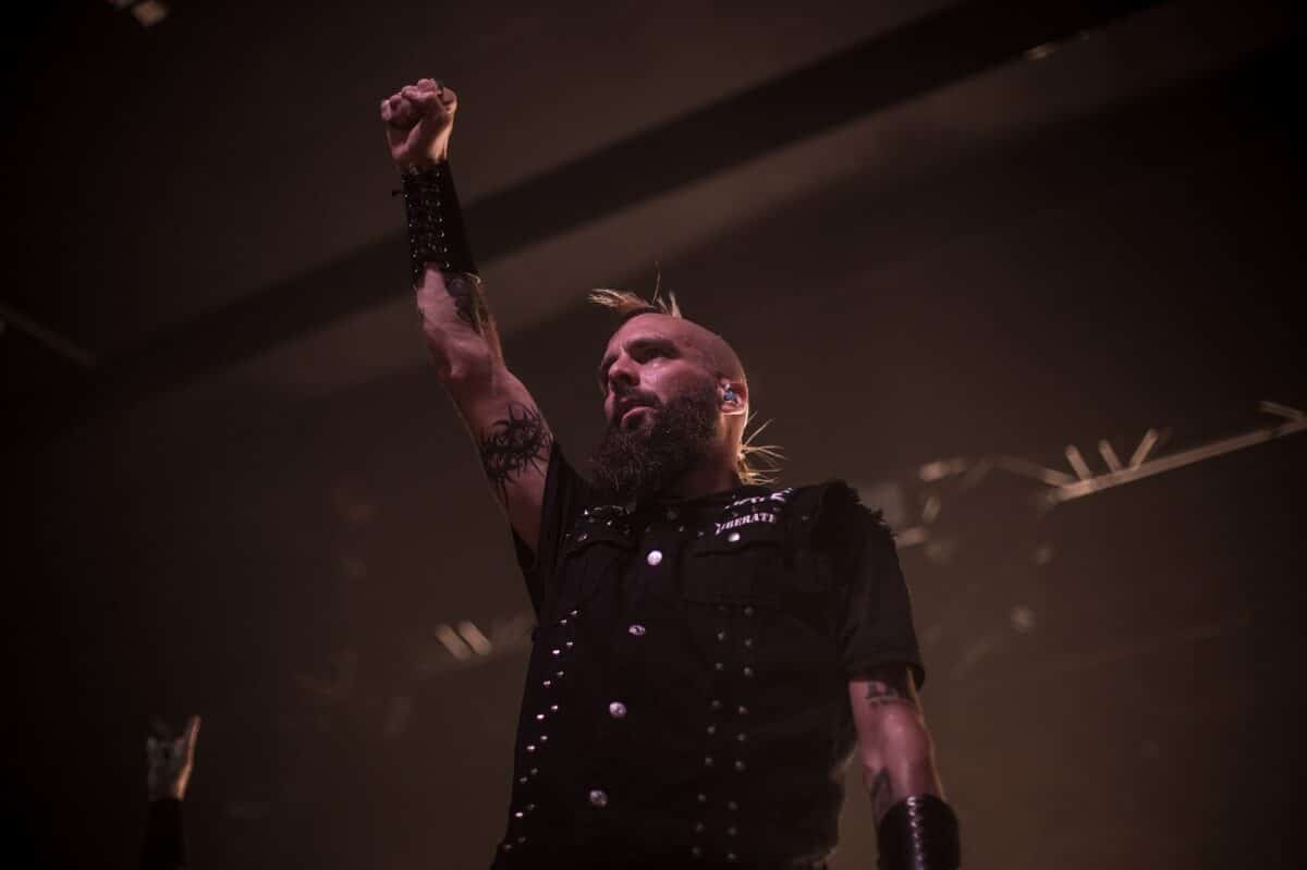 “Cet album, c’est moi face à ma colère et mes peurs” : Jesse Leach de Killswitch Engage explore la lumière à travers l’obscurité dans This Consequence