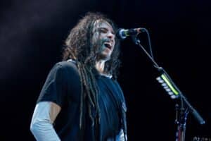 James « Munky » Shaffer de Korn pendant la pandémie : « Je portais des lunettes de protection et je m&rsquo;enroulais dans du cellophane… Je perdais les pédales »