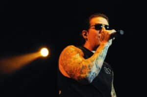 « C&rsquo;est très difficile de gagner de l&rsquo;argent en tournée en ce moment », affirme M. Shadows d&rsquo;Avenged Sevenfold