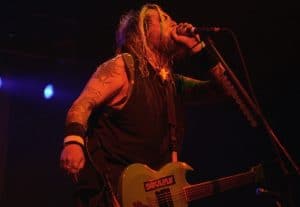 « C’est pénible » : Max Cavalera n’aime toujours pas écrire des paroles, même après 30 ans de carrière