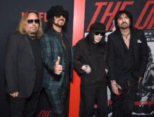Nikki Sixx : Les propos de Mick Mars sont une « trahison » envers Mötley Crüe