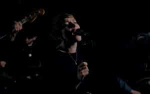 Rolo Tomassi sort une nouvelle chanson magnifiquement mélancolique, Closer