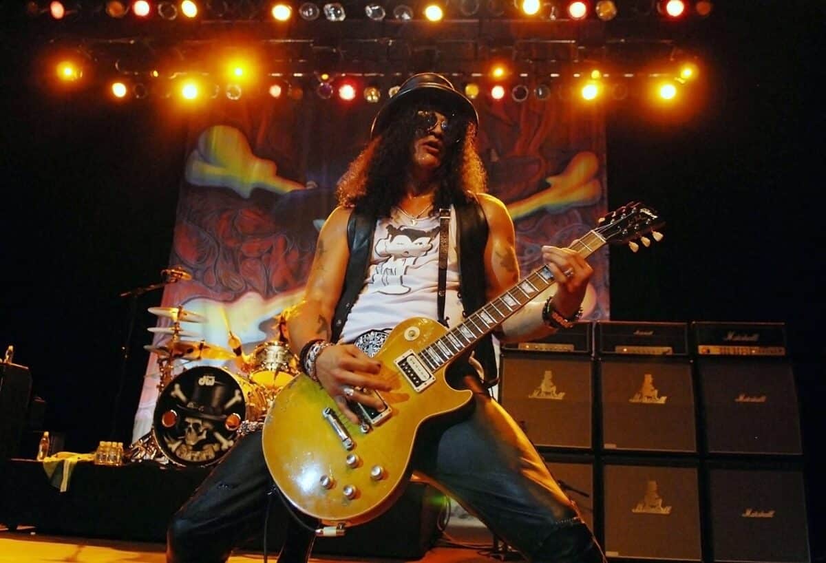 Slash, Caskets, Maudits… Les sorties rock et metal à ne pas manquer ce 7 novembre