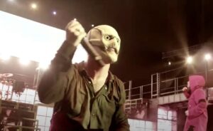 Corey Taylor promet « de grandes choses à venir » en 2022, notamment un nouvel album de Slipknot