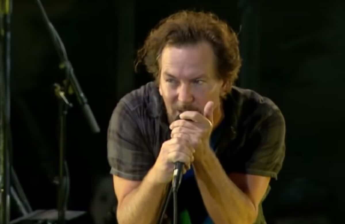 « Ils avaient l’air abattu » : Billy Corgan parle de la fois où Pearl Jam a failli être exclu de la tournée des Red Hot Chili Peppers