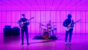 Jason Richardson et Luke Holland font appel à Tim Henson de Polyphia pour un nouveau single à venir, Upside Down