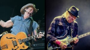 Ted Nugent fustige Neil Young : « Il a perdu la tête. Tout ce que vous pouvez faire, c&rsquo;est prier pour lui et ignorer sa stupidité »