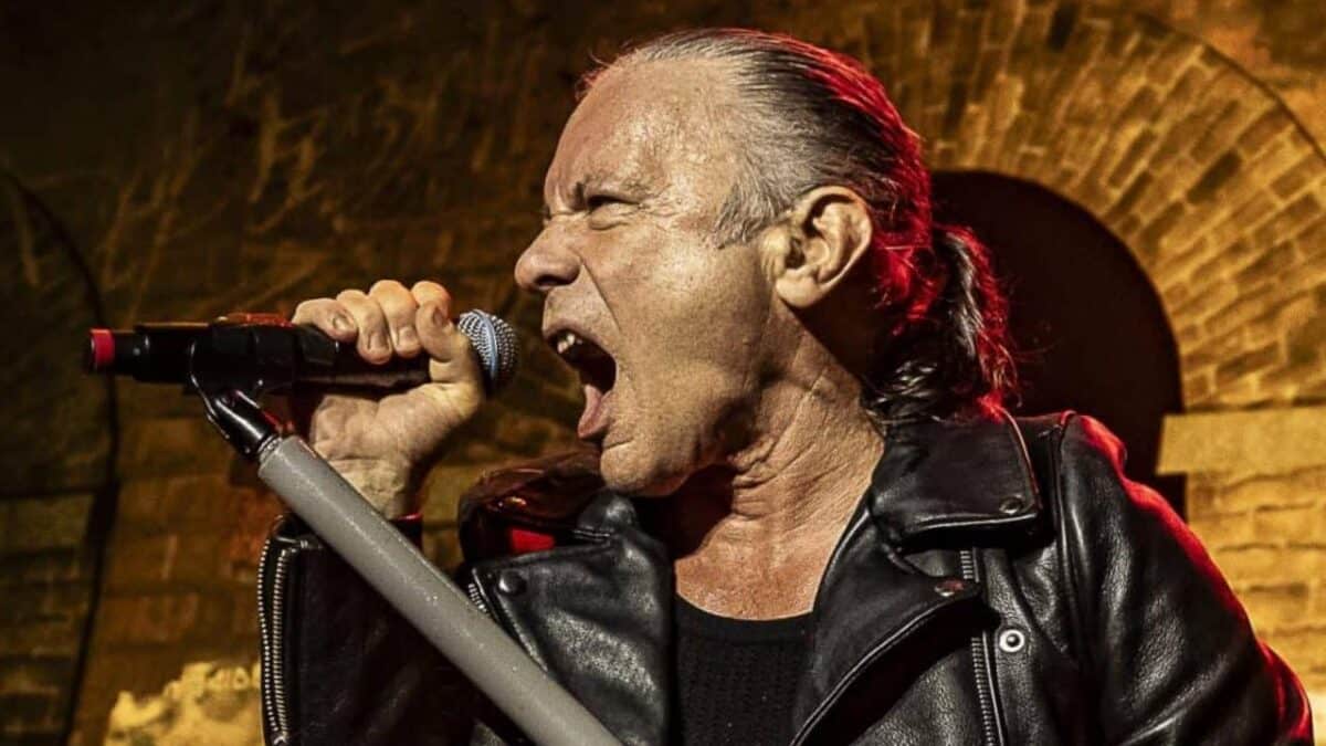 « Nous partageons votre déception » : Iron Maiden réagit après la panne de son concert filmé à Paris