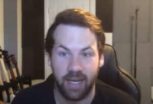 Caleb Shomo de Beartooth dit que Enter Sandman de Metallica a toujours « l&rsquo;un des riffs les plus lourds de tous les temps »