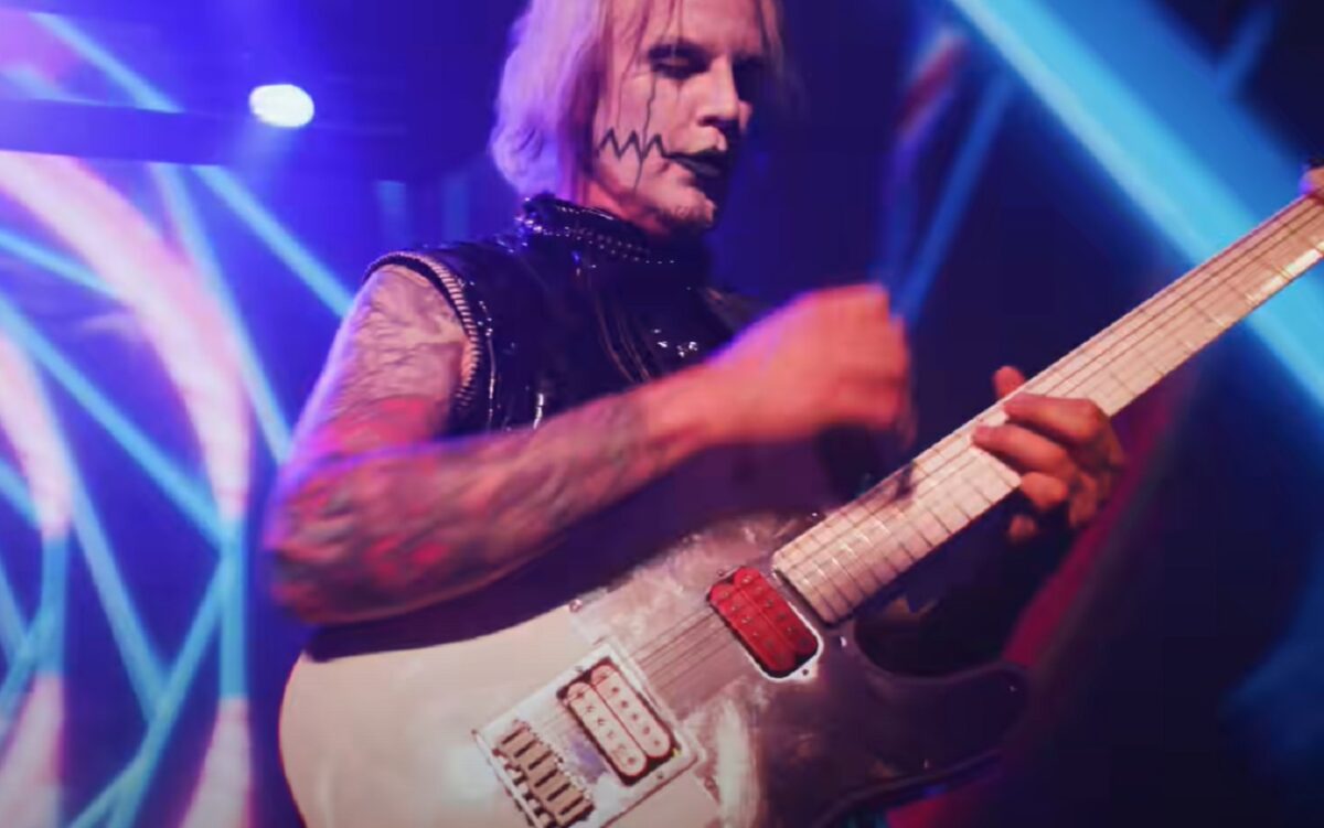 John 5 à propos de la retraite annoncée de David Lee Roth : « Merci pour la musique et les souvenirs »