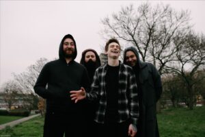 Regardez le clip de Monuments pour False Providence !