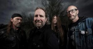Sacred Reich annule ses concerts en Europe pour permettre à son guitariste de subir une intervention chirurgicale