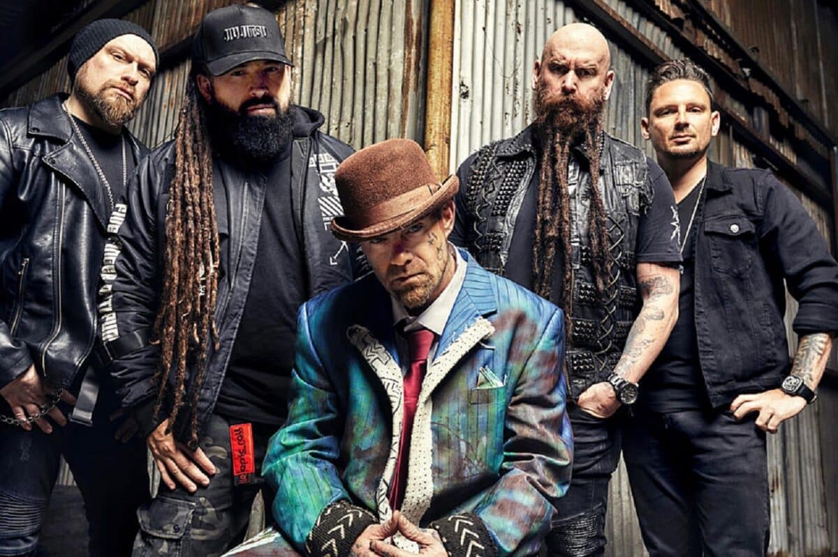 Five Finger Death Punch sort le clip vidéo de Judgment Day