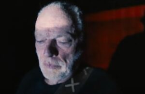 Les Pink Floyd se sont réunis pour enregistrer une nouvelle chanson, Hey Hey Rise Up, en soutien à l&rsquo;Ukraine ; écoutez-la dès maintenant !