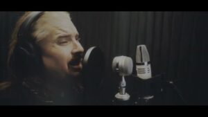 James LaBrie (Dream Theater) présente le single Am I Right, extrait de son nouvel album solo Beautiful Shade of Grey