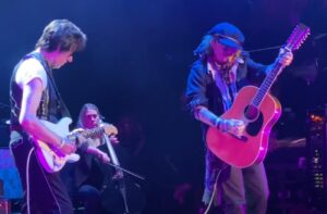 Jeff Beck annonce la sortie imminente d&rsquo;un album commun avec Johnny Depp