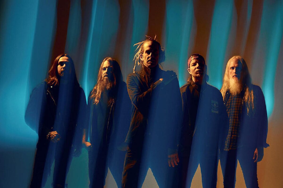 Le bassiste de Lamb Of God cite des groupes de metal plus jeunes qui, selon lui, ont un bel avenir devant eux