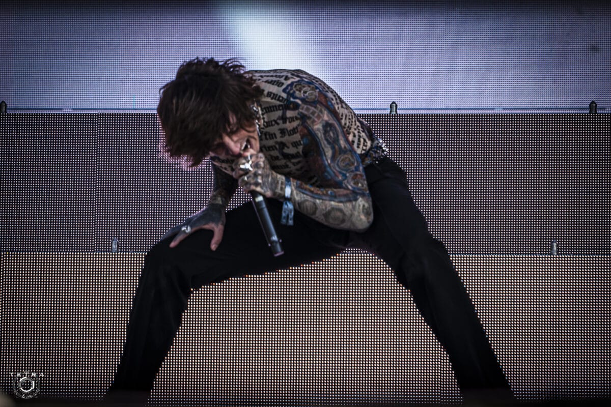 Oli Sykes de Bring Me The Horizon dit qu&rsquo;il n&rsquo;aime pas monter sur scène après Fever 333 : « Ils sont malades »