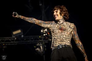 “Franchement, je ne sais même pas comment c’est légal” : Bring Me The Horizon va jouer sans barrières devant ses fans