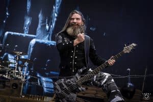 Sabaton pourrait perdre son prix d' »éducateur public de l&rsquo;année » en raison des commentaires de son bassiste sur la Crimée