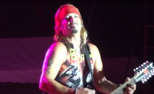 Pas de tournée pour Poison en 2025 : Bret Michaels dit non