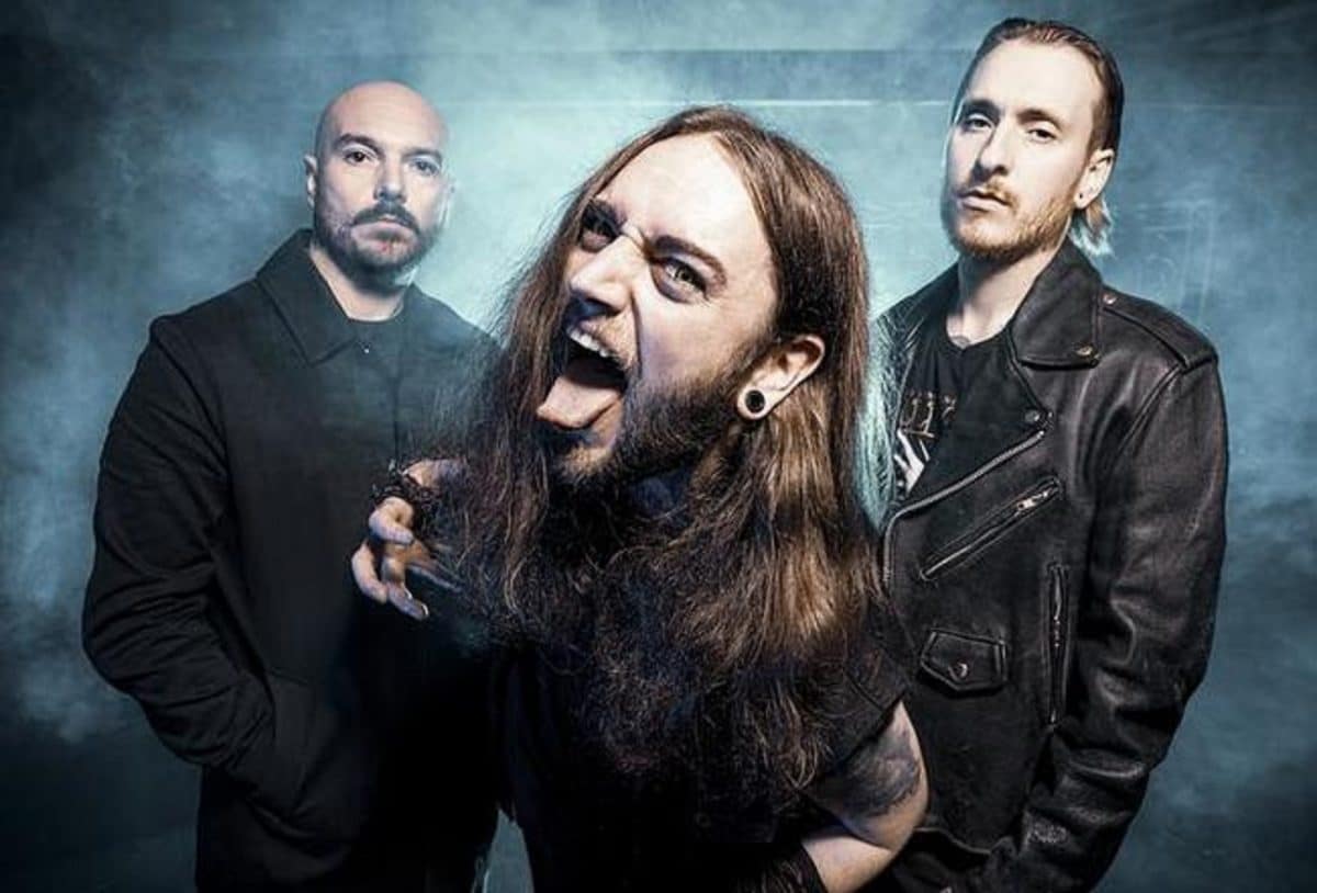 Ingested annonce son nouvel album, Ashes Lie Still, et publie le clip vidéo de Shadows in Time