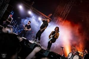 Bury Tomorrow annonce son nouvel album, The Seventh Sun, et publie une chanson brutale, Abandon Us
