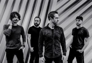 Molybaron publie un nouveau single, Vampires