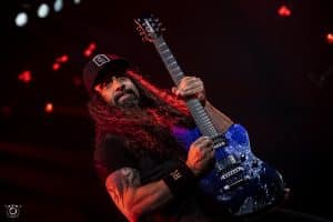 Rob Caggiano fait une déclaration sur son récent départ de Volbeat : « J&rsquo;aimerais dire certaines choses publiquement… »
