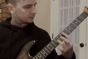 Jason Richardson dévoile quelques nouveaux riffs du prochain album d&rsquo;All That Remains ; et ça claque sévère