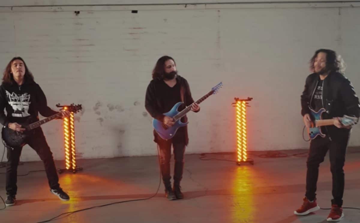Periphery publie un playthrough pour Zagreus avec ses 3 guitaristes